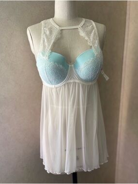 NEW Cassandra intimates lingerie set padded white blue night gown sexy large
